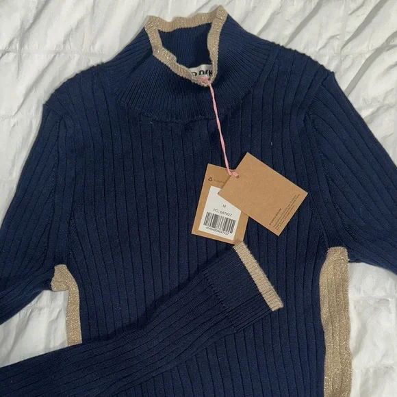 Boden Navy and Tan Ribbed Sweater - Picture 6 of 7